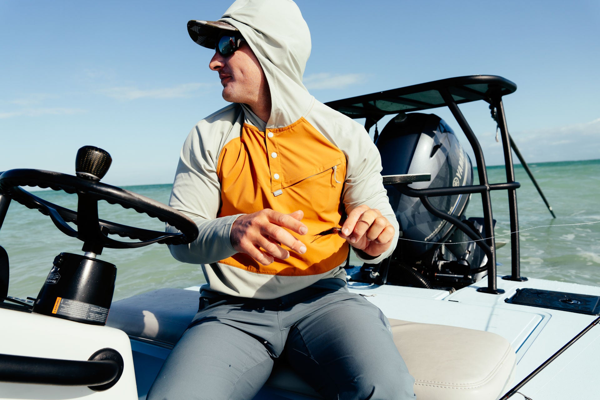 Men’s Long Run Hooded Solar Henley