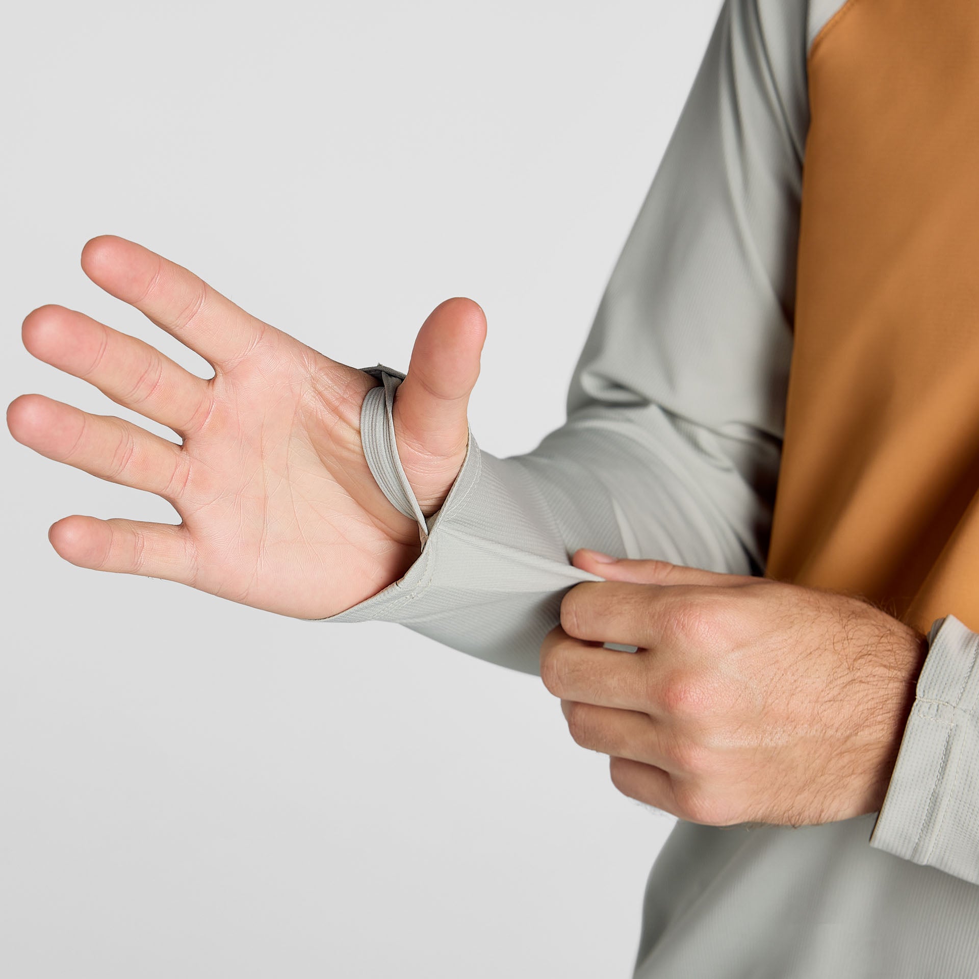 Men’s Long Run Hooded Solar Henley