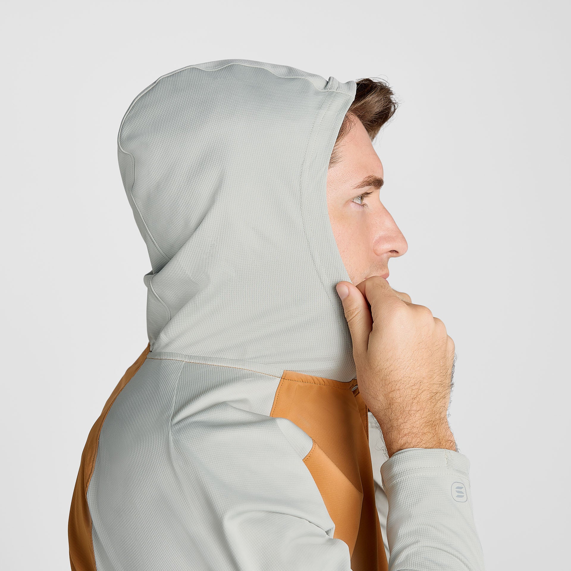 Men’s Long Run Hooded Solar Henley