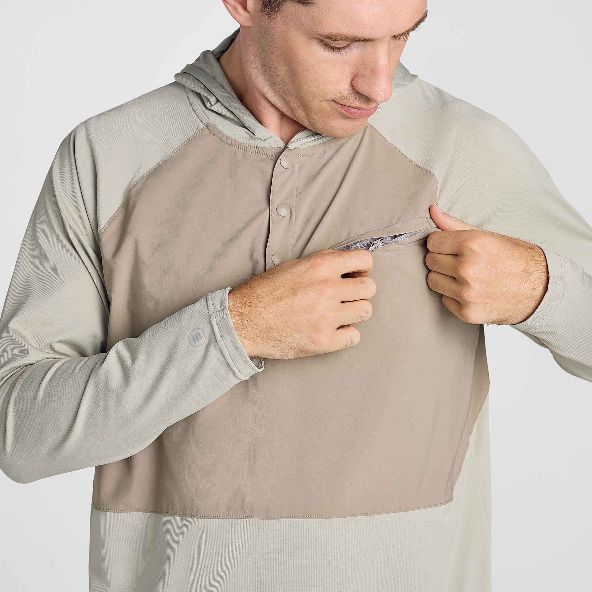 Men’s Long Run Hooded Solar Henley
